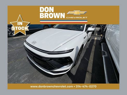 Used 2025 Hyundai Sonata SEL FWD image 1
