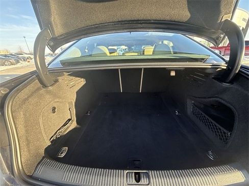 Used 2017 Audi A4 2.0T Ultra Premium w/ Convenience Package image 23