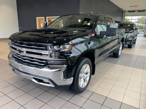 Used 2021 Chevrolet Silverado 1500 LTZ w/ Technology Package image 4