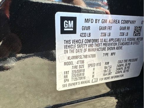 Used 2022 Buick Encore GX Essence w/ Experience Buick Package FWD image 27