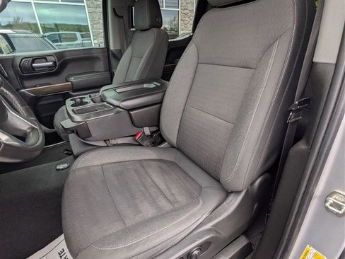 Used 2020 Chevrolet Silverado 1500 LT Trail Boss w/ Convenience Package AWD/4WD image 16