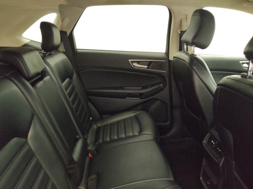 Used 2022 Ford Edge SEL AWD/4WD image 19