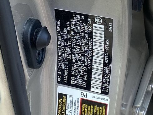 Used 2014 Toyota Camry LE FWD image 27