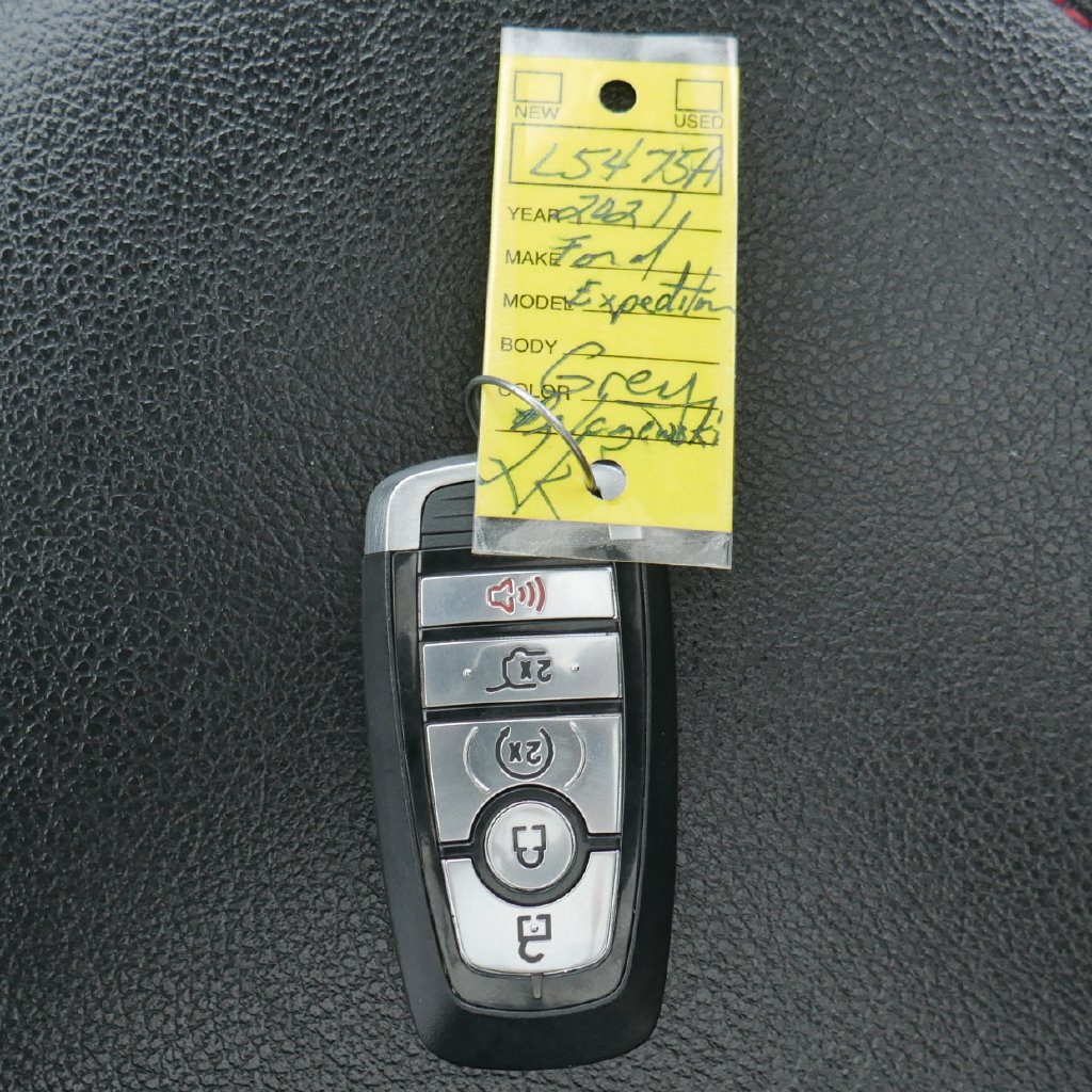 Used 2021 Ford Expedition Max Limited AWD/4WD image 46