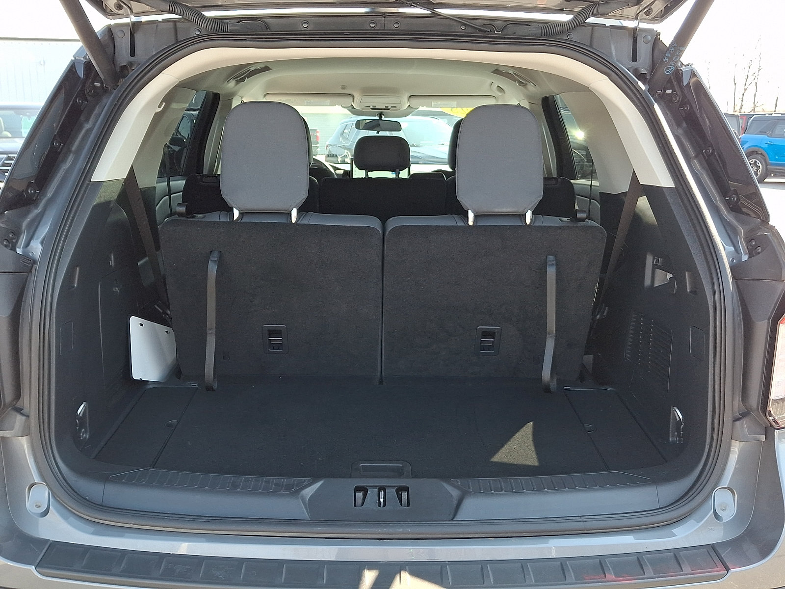 Certified 2025 Ford Explorer Active AWD/4WD image 28