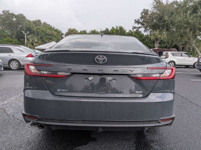 Used 2026 Toyota Camry SE w/ Convenience Package FWD image 4