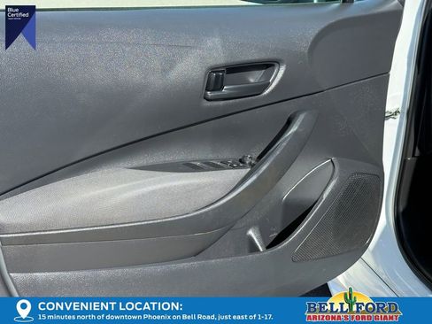Used 2022 Toyota Corolla LE FWD image 17