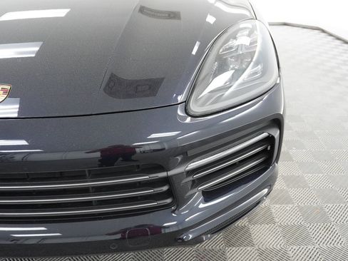 Certified 2023 Porsche Cayenne S image 13
