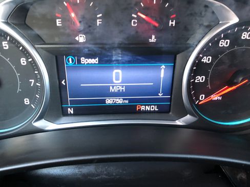 Used 2020 Chevrolet Equinox LT image 14