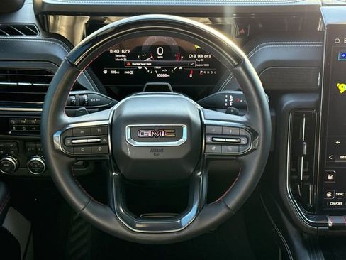 Used 2025 GMC Yukon AT4 Ultimate AWD/4WD image 15