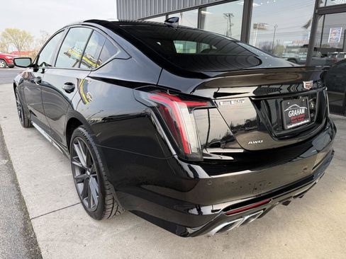 Used 2023 Cadillac CT5 V w/ Premium Package image 7