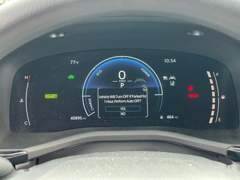 Used 2025 Toyota Camry LE FWD image 10