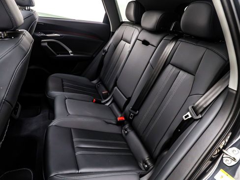 New 2025 Audi Q5 Premium image 8