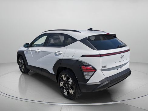 Used 2025 Hyundai Kona SEL FWD image 6