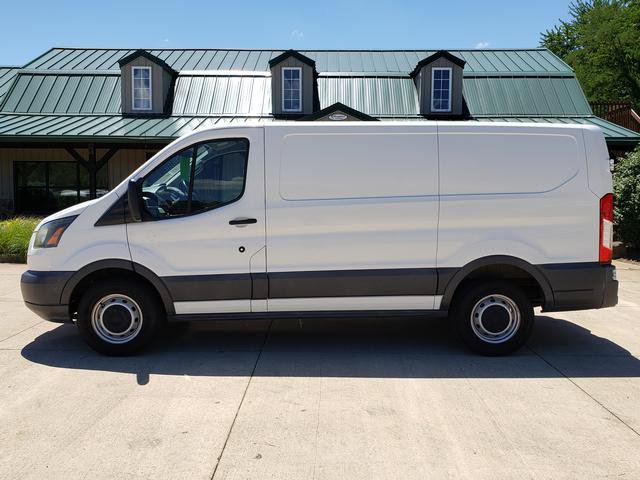 Used 2016 Ford Transit 150 130 Low Roof RWD image 2