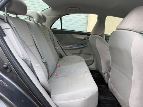 Used 2011 Toyota Corolla LE FWD image 22