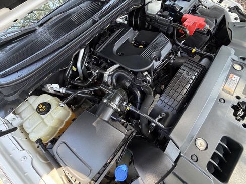 Used 2019 Ford Ranger Lariat w/ Equipment Group 501A Mid image 19