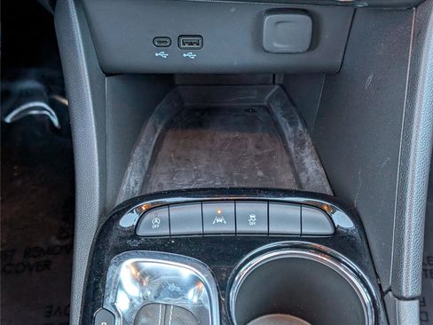 Used 2025 Buick Encore GX Preferred image 24