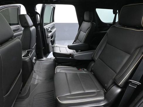 Used 2021 GMC Yukon SLT w/ SLT Luxury Plus Package image 40