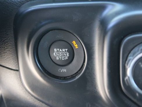 Used 2022 Jeep Wrangler Unlimited Sport AWD/4WD image 20