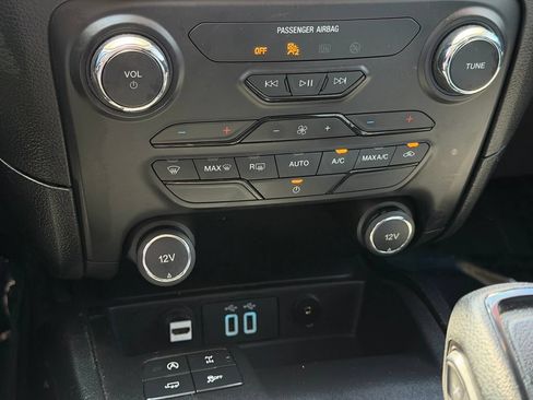 Used 2019 Ford Ranger XL w/ Equipment Group 101A Mid AWD/4WD image 25