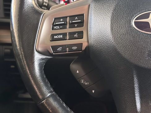 Used 2013 Subaru Outback 3.6R Limited AWD/4WD image 33