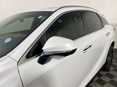 Used 2026 Lexus RX 350h w/ Convenience Package image 12