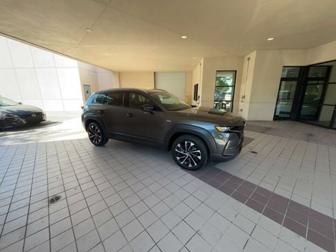 Used 2025 MAZDA CX-50 2.5 Hybrid w/ Premium Plus Pkg AWD/4WD image 2