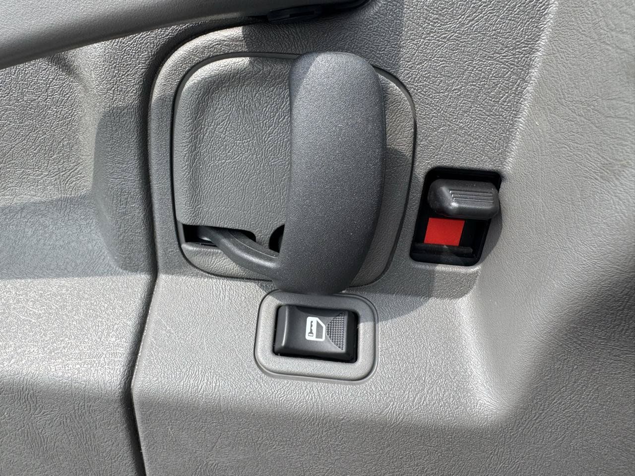 Used 2025 GMC Savana 2500 w/ Driver Convenience Package RWD image 24
