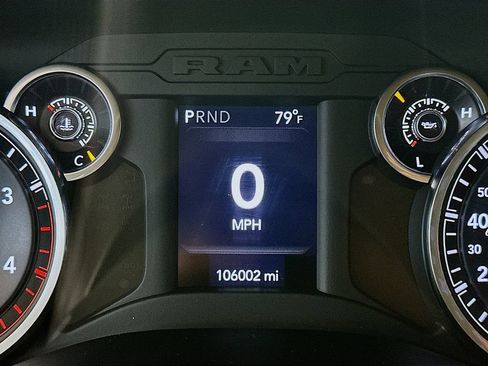 Used 2019 RAM 3500 Tradesman w/ Chrome Appearance Group AWD/4WD image 15