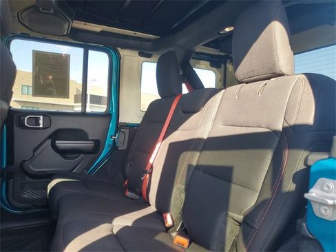 Used 2020 Jeep Wrangler Unlimited Rubicon w/ Quick Order Package 28Y Recon image 13