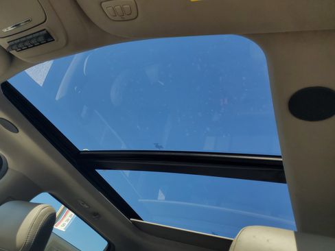 Used 2025 Ford F350 Platinum w/ Platinum Plus Package image 28