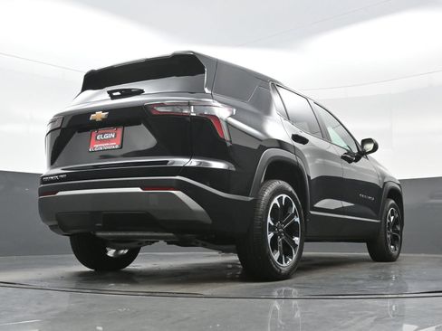 Used 2026 Chevrolet Equinox LT AWD/4WD image 31