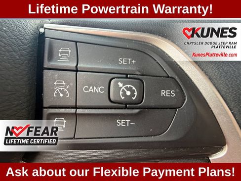 Used 2024 Jeep Grand Cherokee Altitude AWD/4WD image 17