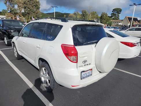 Used 2008 Toyota RAV4 Limited image 2