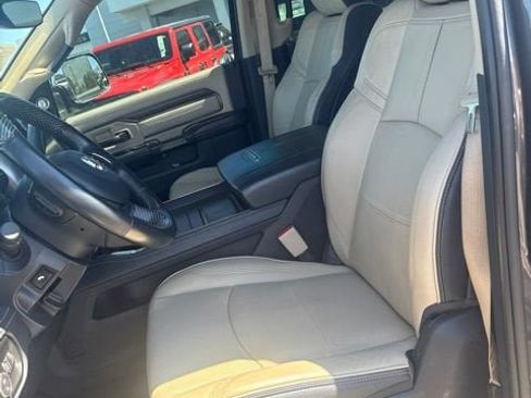 Used 2020 RAM 2500 Limited AWD/4WD image 10