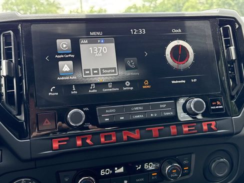 Used 2025 Nissan Frontier PRO-4X AWD/4WD image 22
