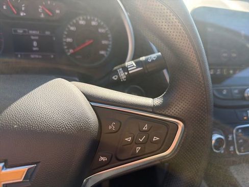 Used 2025 Chevrolet Malibu LT image 23