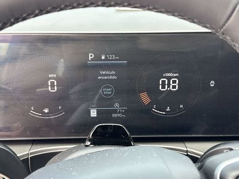 Used 2025 Hyundai Santa Fe SEL image 25