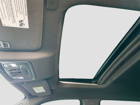 Used 2023 GMC Sierra 1500 Denali w/ Denali Reserve Package image 20