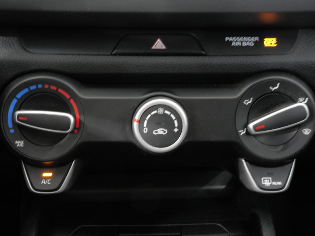 Used 2019 Kia Rio S FWD image 19