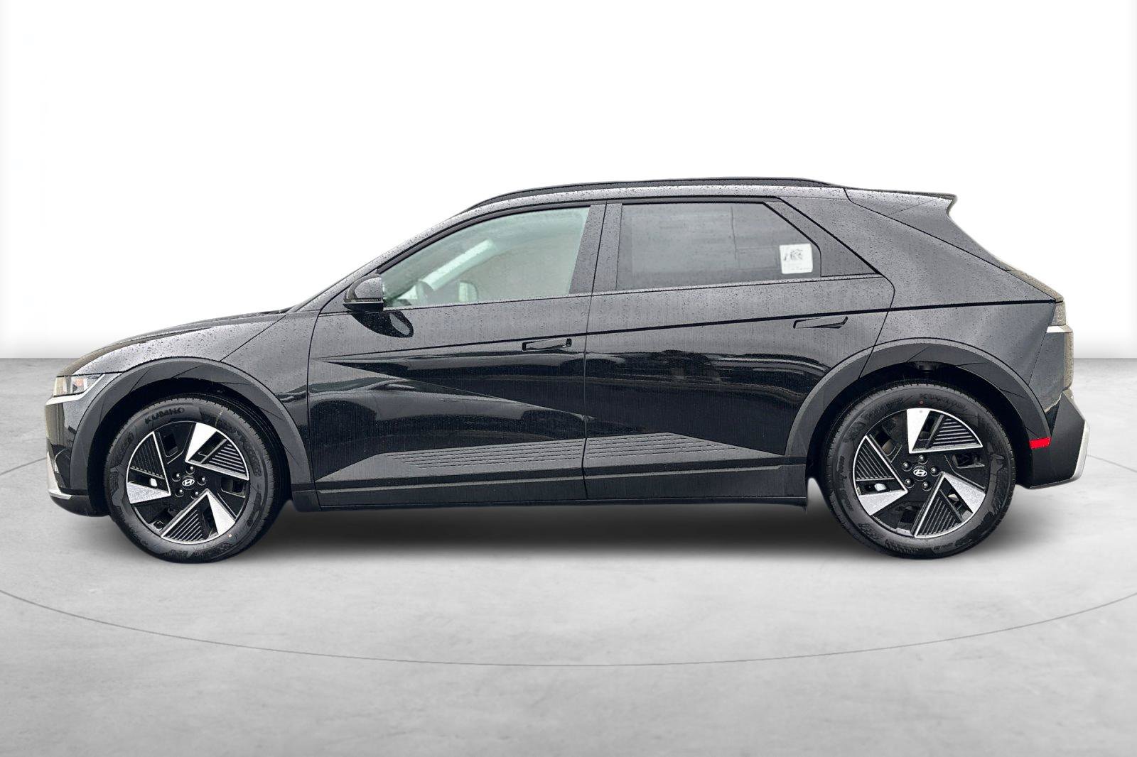 New 2027 Hyundai Ioniq 5 SEL RWD image 3