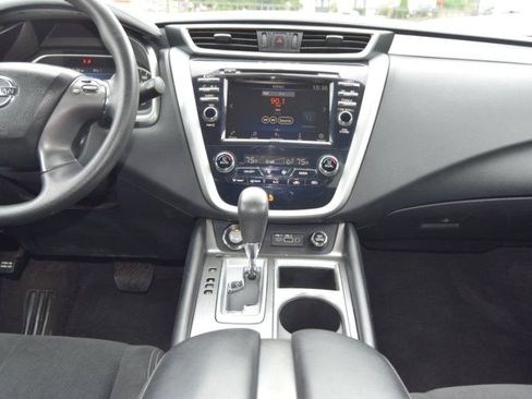 Used 2019 Nissan Murano S AWD/4WD image 30