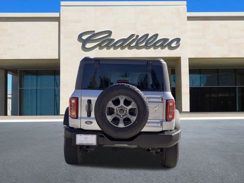 Used 2023 Ford Bronco Big Bend image 4