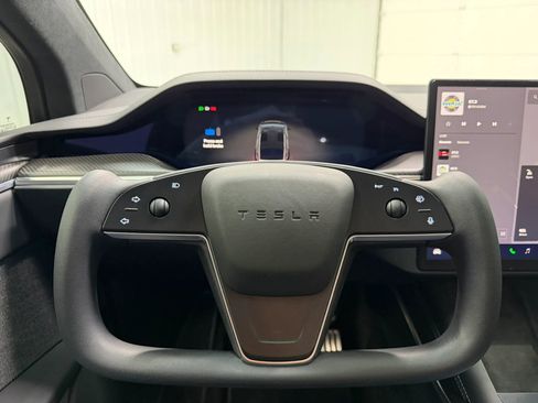 Used 2023 Tesla Model X Plaid AWD/4WD image 27