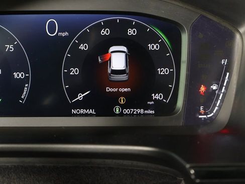 Used 2026 Honda CR-V TrailSport image 17