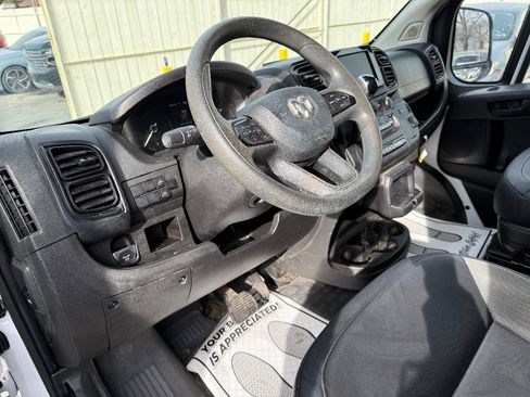 Used 2023 RAM ProMaster 2500 image 19