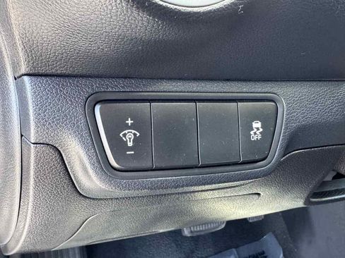 Used 2023 Kia Forte LXS FWD image 26