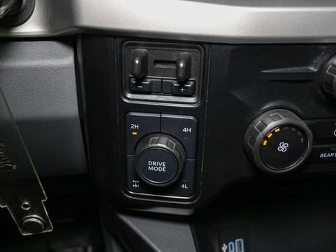 Used 2024 Ford F250 XLT AWD/4WD image 25