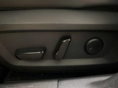 Certified 2023 Nissan Rogue SV w/ SV Premium B Package AWD/4WD image 12